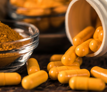 Turmeric powder, capsules SoilSaga Naturals B2B-ready for supplement makers